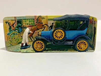 Corgi Classics 1915 Model T Blue with Box and Figure. No Leaflet. 9013 - Image 1 of 4