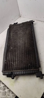 Volkswagen Golf VI 2011 diésel refrigerante de agua radiador ULA32884 Foto 1 de 4