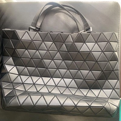 Mujer Baobao Bolso de Mano Negro 49x30cm Patrón Triangular Hecho en Japón LTD Foto 1 de 3