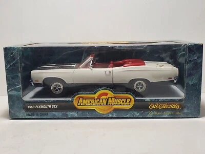 Coche diecast Ertl American Muscle 1969 Plymouth GTX convertible escala 1:18 blanco Foto 1 de 4