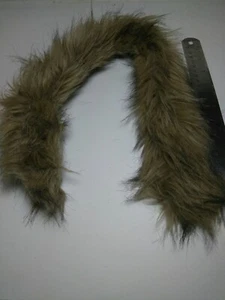 Faux Fur Collar - snap to parka - 24" x 3" - Picture 1 of 4
