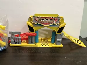Playskool Heroes Transformers Rescue Bots Bumblebee Garage - Picture 1 of 8