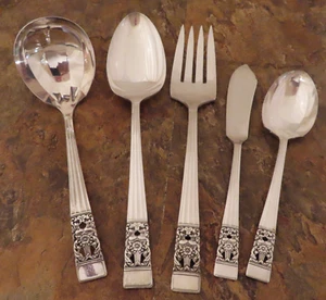 Oneida Coronation Set of 5 Serving Pieces Community Silverplate Flatware Lot V - Picture 1 of 6