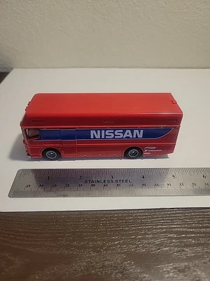 Euro Hauler Nissan librea suelta Hot Wheels Foto 1 de 4