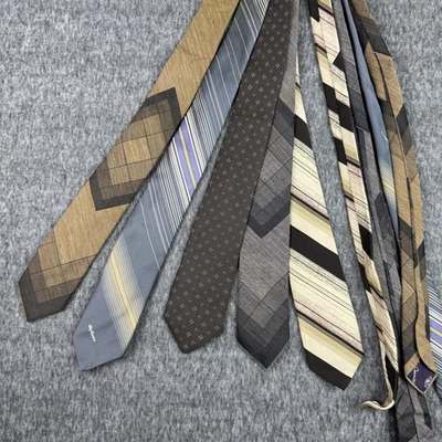 Lote de corbatas clásicas vintage Oleg Cassini de seda a rayas geométricas años 90 para hombre Foto 1 de 4