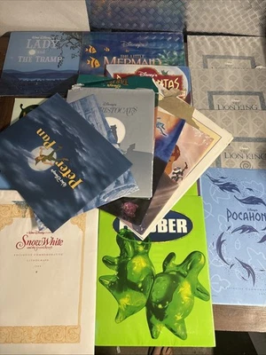 Lot of 23 Vintage 1990s Disney Lithographs Litho Sets Aladdin Mermaid Lion..... - Image 1 of 4
