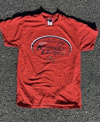 VTG 127th Kentucky Derby 2001 Churchill Downs Red Souvenir T-Shirt Medium - Изображение 1 из 3