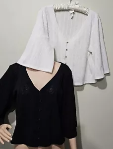 H&M - Wide 3/4 sleeve - Cropped button-up Sweater - Top - Medium - Black - White - Picture 1 of 7