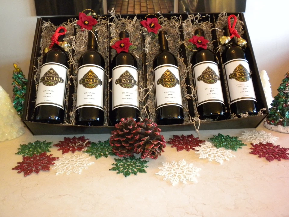 6 Bottle Gift Box – 6 Huge Reds - Image 1 of 1