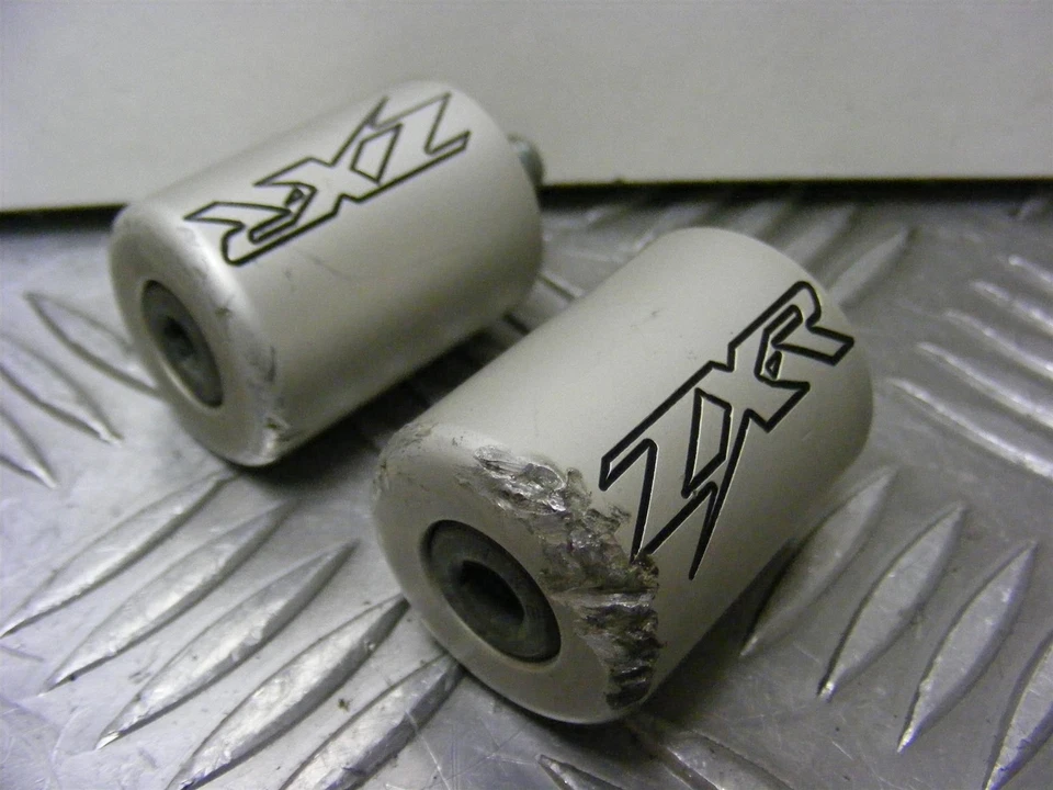 Pesas de extremo de barra Kawasaki ZX6R J1 J2 2000-2001 A667 Foto 1 de 3