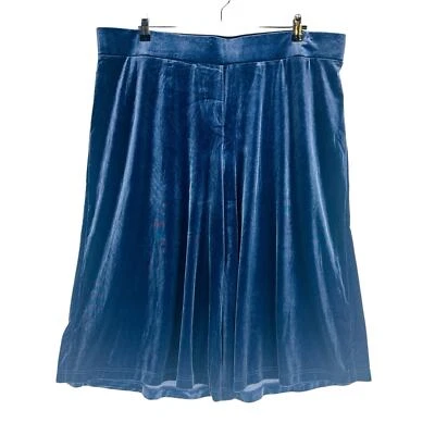 Isaac Mizrahi Live Womans 1XP Pettite Wide Leg Cropped Culottes Pull On Velvet - Image 1 of 4