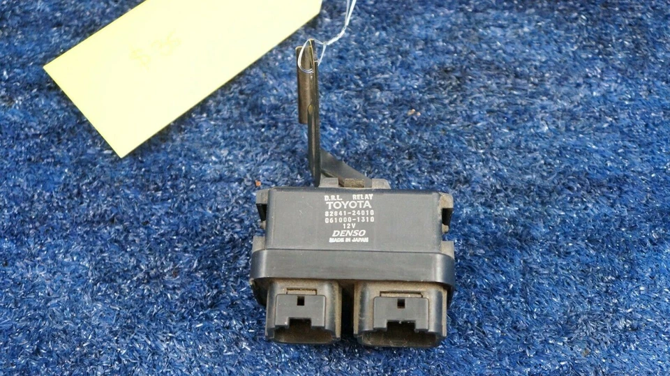 Lexus GS 300 1998-2004 OEM LUZ DE CIRCULACIÓN RELÉ DE CONTROL 82840-30010 Foto 1 de 4
