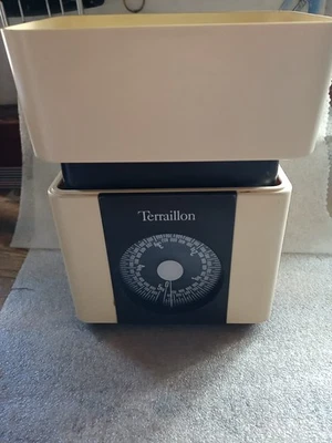 UNE BALANCE TERRAILLON VINTAGE Couleur Chocolat/Vanille  - Photo 1/4