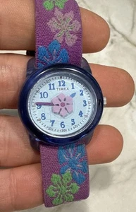 Timex T89022 Nylon Band Quartz Analog Kid's Watch Needs Battery - Picture 1 of 3