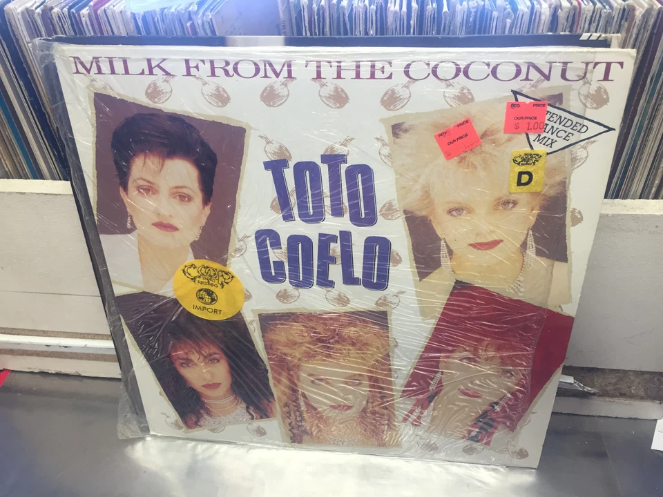 Toto Coelo Milk From The Coconut 12 Inch 1983 Radial Choice Records EX IN Shrink Foto 1 de 1