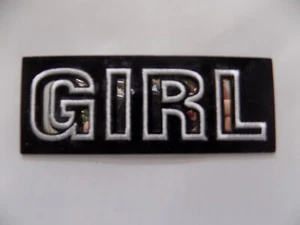 APPLICAZIONE PATCH TOPPA DECORAZIONE TERMOADESIVA IN ECOPELLE NERO " GIRL " - Picture 1 of 1