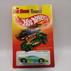 2011 HOT WHEELS THE HOT ONES GREEN PONTIAC BANSHEE SPECIAL CAR - Picture 1 of 4