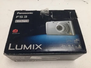Panasonic Lumix DMC-FS3 8.1MP Digital Camera Silver Bundle with Cables - Picture 1 of 10