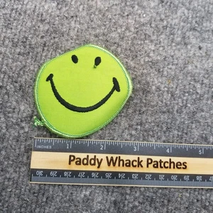 Parche facial sonriente vintage verde años 70 80 L4 - Imagen 1 de 2