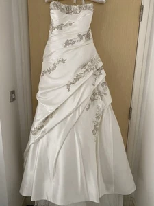 La Sposa Marsella Wedding Dress - Picture 1 of 5
