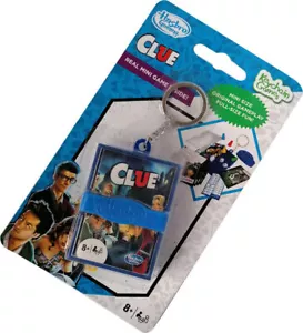 Hasbro Clue Keychain Mini Game Full Size Fun Travel Portable Mystery Game - Foto 1 di 5