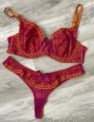 Nuevo sin etiquetas Conjunto de Tanga Sujetador de Encaje Naranja Púrpura Agent Provocateur 32B S Foto 1 de 4