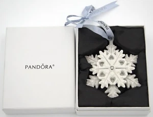 Pandora 2015 Limited Edition Porcelain Snowflake Ornament with Original Box - Picture 1 of 9