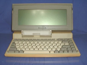 (L2) UNIDAD DE SISTEMA PORTÁTIL TOSHIBA T1000 PA7027U - COMO ESTÁ SIN PROBAR - ¡ENVÍO RÁPIDO!! - Imagen 1 de 6