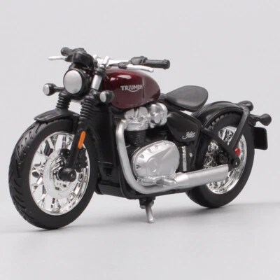 1:18 scale bburago Triumph Bonneville Bobber cruiser motorcycle bike Diecast Toy - Image 1 of 4