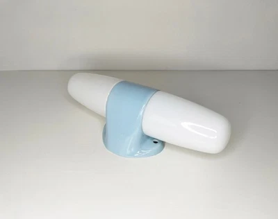 Lámpara de baño vintage, estilo Bahaus de Wilhelm Wagenfeld, lámpara de pared azul años 50 Foto 1 de 4