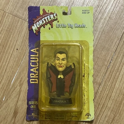 Dracula Universal Monsters Little Big Heads Series 1 1998 Sideshow NEW SEALED - image 1 of 4