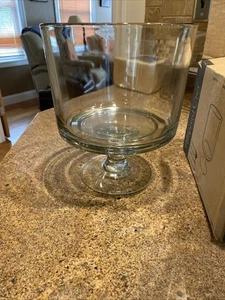 Pampered Chef Glass TRIFLE BOWL #2832 Complete Lid Stand Box, New In Box - Picture 1 of 6