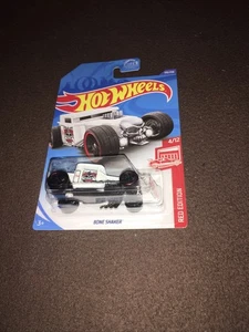 HOT WHEELS 2017 Red Edition Bone Shaker TARGET EXCLUSIVE - Bild 1 von 9