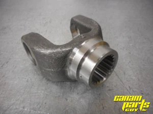 Can Am Yoke 20 Spline Gearbox Side Partial Machined 1000 SXS Size 715900129 REAR - Picture 1 of 8