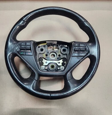 Volante Hyundai Sonata 2015-2019 con interruptor de control de crucero y radio (cuero) Foto 1 de 4