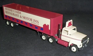 Winross Truck - Hershey Farm - Restaurant & Motor Inn - MIB - Picture 1 of 5