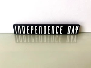 Independence Day Logo 1996 Giant Hostile Alien Spaceships Nevada Desert Smith ID - Picture 1 of 1
