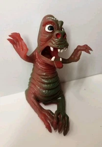 Rare 1975 Gigantor Monster Creature Rubber Jiggler finger puppet Green Red - Bild 1 von 5