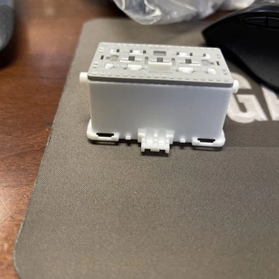 DELPHI 59 WAY NATURAL WIRE CONNECTOR CM1636 *FREE SHIPPING* - Image 1 of 4