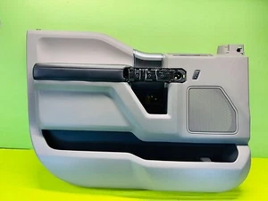 Ford F-150 2018-2020 doble cabina delantero izquierdo interior panel de puerta cubierta O - Imagen 1 de 10