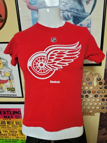 Detroit Red Wings Youth Small 8-10 Henrik Zetterberg Hockey Jersey T Shirt NHL Cover