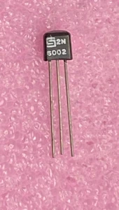 SignetIcs 2N6002 NPN transistor package TO-92 - Picture 1 of 2