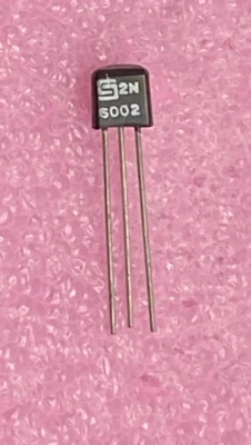 SignetIcs 2N6002 NPN transistor package TO-92 - Image 1 of 2
