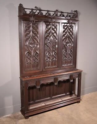 Antiguo soporte gótico francés para árbol/salón/abrigo/sombrero en madera maciza de castaño Foto 1 de 4