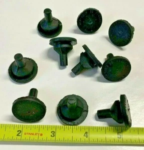 (10) Quantità di tappi in gomma K183-134 PACCAR PETERBILT 21722AA Rev B - Foto 1 di 2