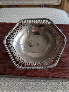 Lambert & Hall Sterling Silber durchbohrt Fuß 1909 Schale Schale London - Bild 1 von 4