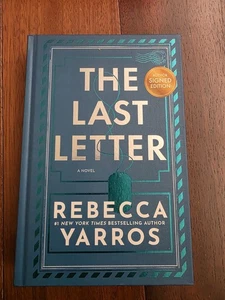 REBECCA YARROS SIGNED THE LAST LETTER AUTOGRAPHED BOOK IRON FLAME FIRST EDITION - Imagen 1 de 7