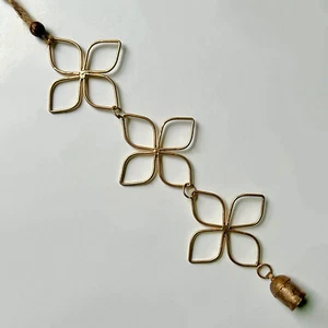 NEU! Matr Boomie DREIFACH BLUME MESSING WINDSPIEL 22 x 4" — Fair Trade & Handarbeit - Bild 1 von 14