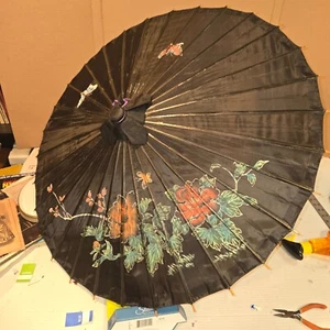 Vintage Japanese Geisha PARASOL WOOD w/PAPER Hand Painted artwork Antique as-is - Picture 1 of 12