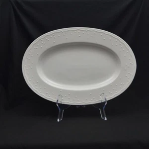 Caja y barril de agua música blanco ovalado plato para servir Kathleen Wills Japón 15 pulgadas - Imagen 1 de 4